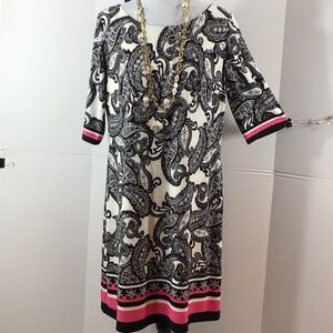 Eliza J b/w paisley shift dress 16